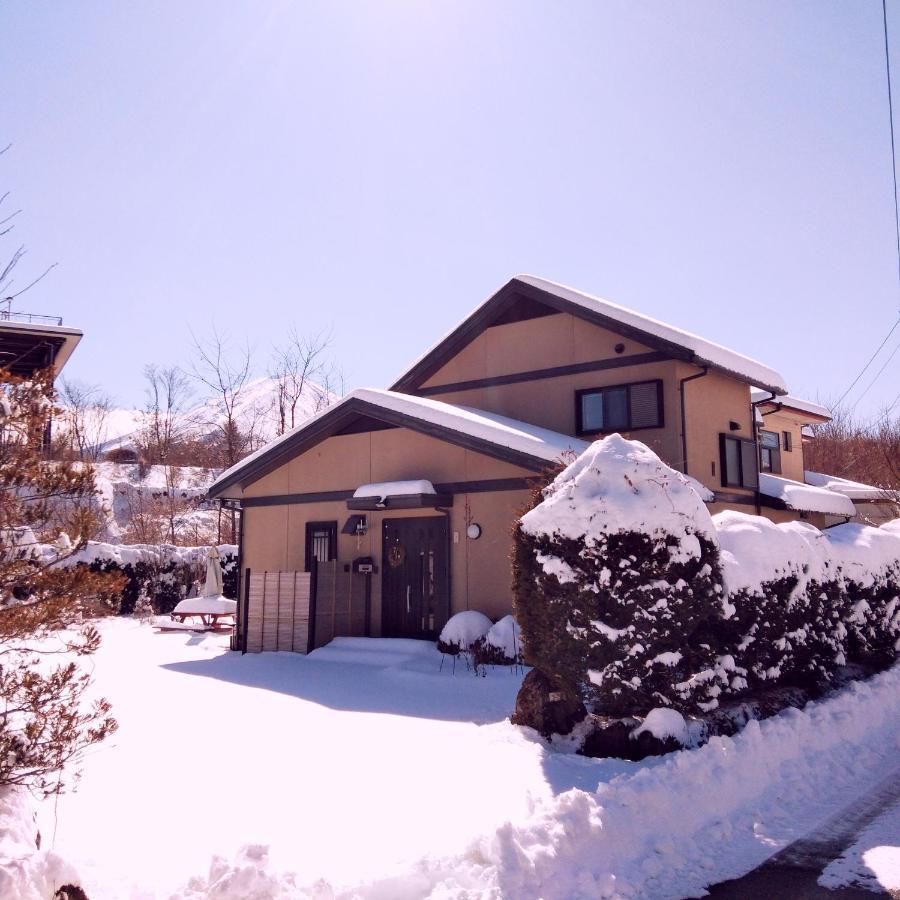 Willa 富士の樱house 宝栄 Fujikawaguchiko Zewnętrze zdjęcie